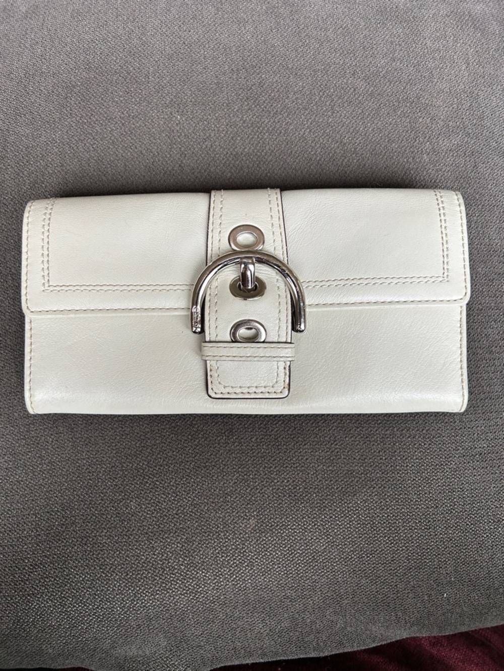 Coach SoHo White Leather Buckle Wallet